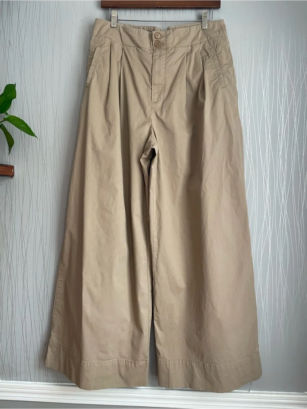 Maeve by Anthropologie Khaki Wide Leg Pants Women’s Size 10 Pleated High Rise - Picture 2 of 12